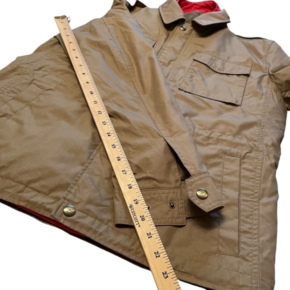 Massimo Dutti Technical
Field Safari Jacket Military with Removable Vest Liner - Picture 15 of 16